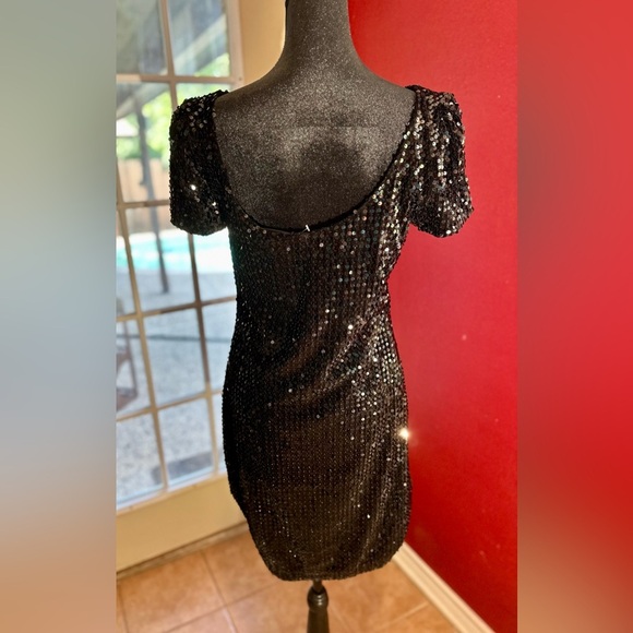 White House Black Market Black Sequin Chem, Style 570275634, Small, NWT - Picture 4 of 14